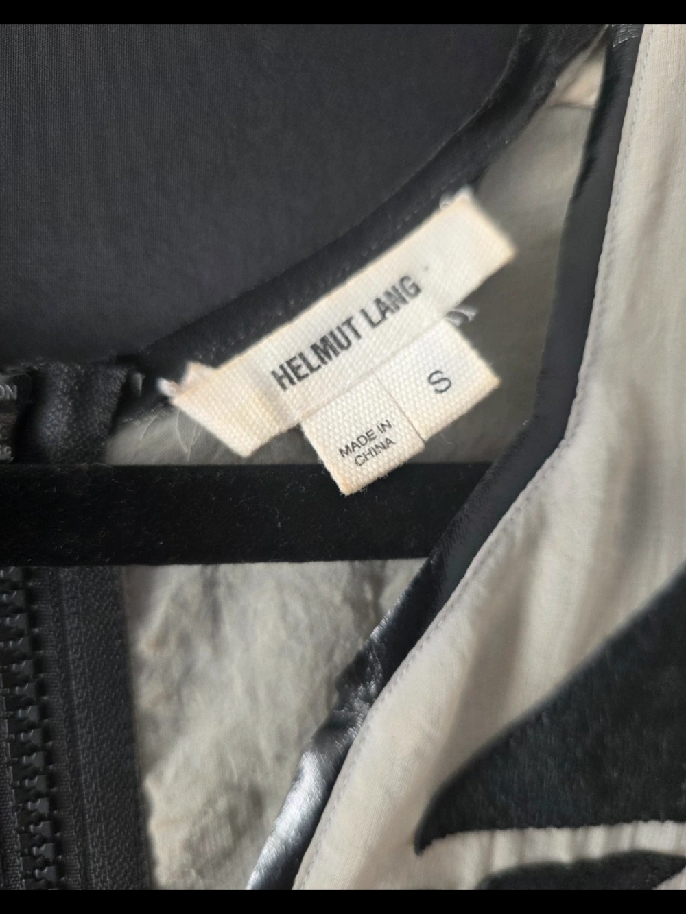 Helmut Lang Black & Cream Geometric Sleeveless Camisole - Picture 2 of 5